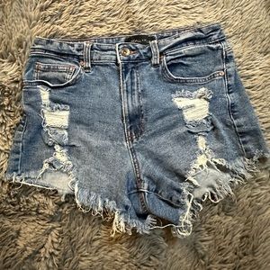 Kendall & Kylie The Icon Short Size 3/26